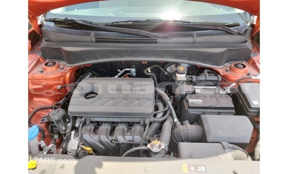 Buy Import Kia Carens Other Car in Import - Dubai in Dhufar Buy Import Kia Carens Other Car in Import - Dubai in Dhufar