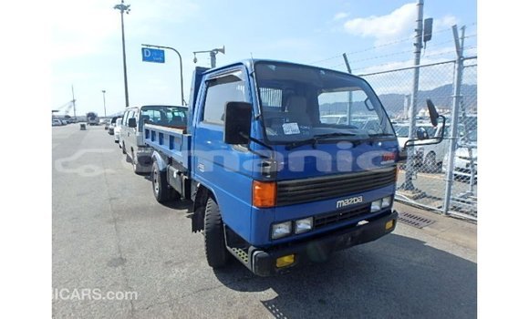 Buy Import Mazda 2 Blue Car in Import - Dubai in Dhufar Buy Import Mazda 2 Blue Car in Import - Dubai in Dhufar