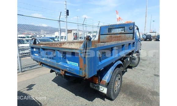 Buy Import Mazda 2 Blue Car in Import - Dubai in Dhufar Buy Import Mazda 2 Blue Car in Import - Dubai in Dhufar