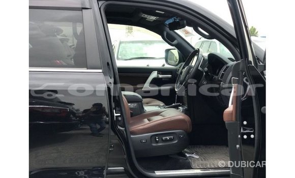 Buy Import Toyota Land Cruiser Black Car in Import - Dubai in Dhufar Buy Import Toyota Land Cruiser Black Car in Import - Dubai in Dhufar