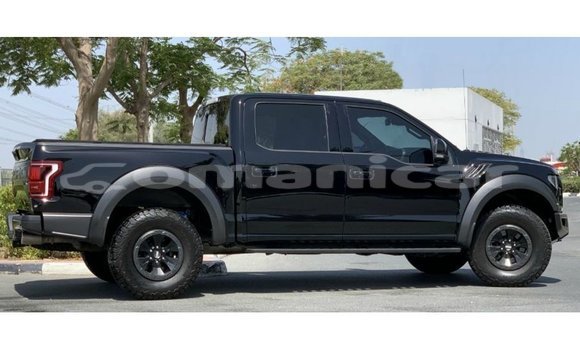 Buy Import Ford Club Wagon Black Car in Import - Dubai in Dhufar Buy Import Ford Club Wagon Black Car in Import - Dubai in Dhufar