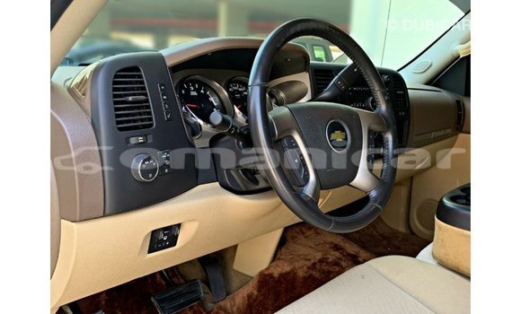 Buy Import Chevrolet Silverado White Car in Import - Dubai in Dhufar Buy Import Chevrolet Silverado White Car in Import - Dubai in Dhufar