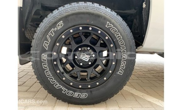 Buy Import Chevrolet Silverado White Car in Import - Dubai in Dhufar Buy Import Chevrolet Silverado White Car in Import - Dubai in Dhufar