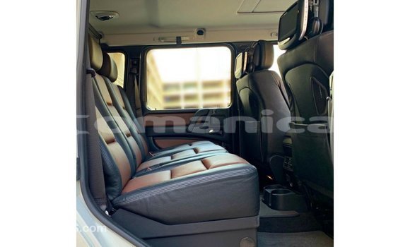 Buy Import Mercedes-Benz 190 White Car in Import - Dubai in Dhufar Buy Import Mercedes-Benz 190 White Car in Import - Dubai in Dhufar