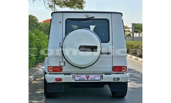 Buy Import Mercedes-Benz 190 White Car in Import - Dubai in Dhufar Buy Import Mercedes-Benz 190 White Car in Import - Dubai in Dhufar