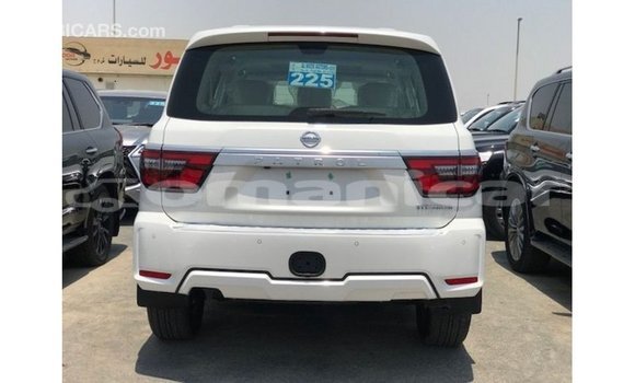Buy Import Nissan Patrol White Car in Import - Dubai in Dhufar Buy Import Nissan Patrol White Car in Import - Dubai in Dhufar
