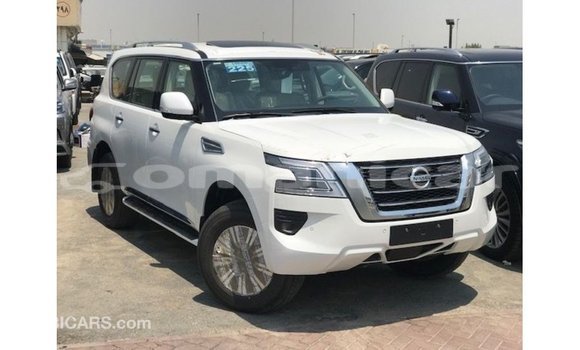 Buy Import Nissan Patrol White Car in Import - Dubai in Dhufar Buy Import Nissan Patrol White Car in Import - Dubai in Dhufar