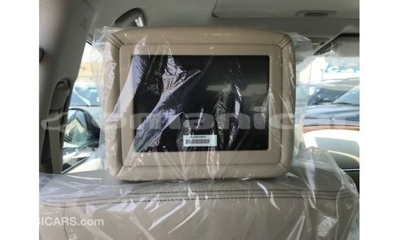 Buy Import Nissan Patrol White Car in Import - Dubai in Dhufar Buy Import Nissan Patrol White Car in Import - Dubai in Dhufar