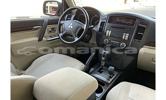 Buy Import Mitsubishi Pajero Other Car in Import - Dubai in Dhufar Buy Import Mitsubishi Pajero Other Car in Import - Dubai in Dhufar
