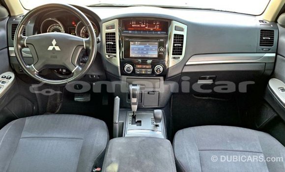 Buy Import Mitsubishi Pajero Other Car in Import - Dubai in Dhufar Buy Import Mitsubishi Pajero Other Car in Import - Dubai in Dhufar