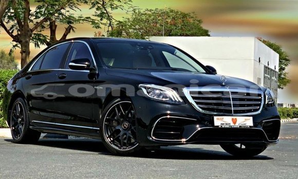 Buy Import Mercedes-Benz 190 Black Car in Import - Dubai in Dhufar Buy Import Mercedes-Benz 190 Black Car in Import - Dubai in Dhufar