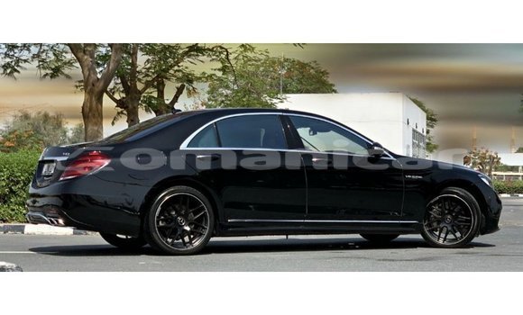 Buy Import Mercedes-Benz 190 Black Car in Import - Dubai in Dhufar Buy Import Mercedes-Benz 190 Black Car in Import - Dubai in Dhufar