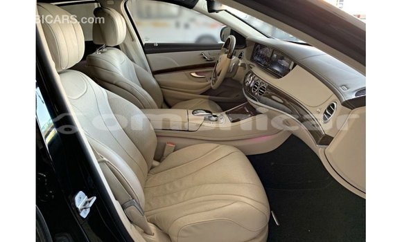 Buy Import Mercedes-Benz 190 Black Car in Import - Dubai in Dhufar Buy Import Mercedes-Benz 190 Black Car in Import - Dubai in Dhufar