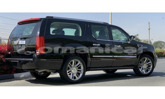 Buy Import Cadillac Escalade Black Car in Import - Dubai in Dhufar Buy Import Cadillac Escalade Black Car in Import - Dubai in Dhufar