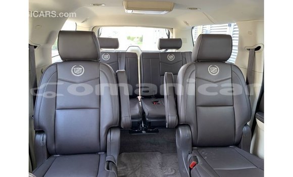 Buy Import Cadillac Escalade Black Car in Import - Dubai in Dhufar Buy Import Cadillac Escalade Black Car in Import - Dubai in Dhufar