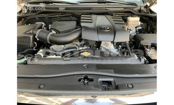 Buy Import Toyota Land Cruiser Other Car in Import - Dubai in Dhufar Buy Import Toyota Land Cruiser Other Car in Import - Dubai in Dhufar