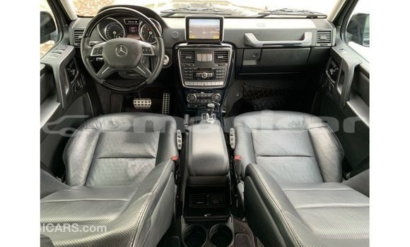 Buy Import Mercedes-Benz 190 Blue Car in Import - Dubai in Dhufar Buy Import Mercedes-Benz 190 Blue Car in Import - Dubai in Dhufar