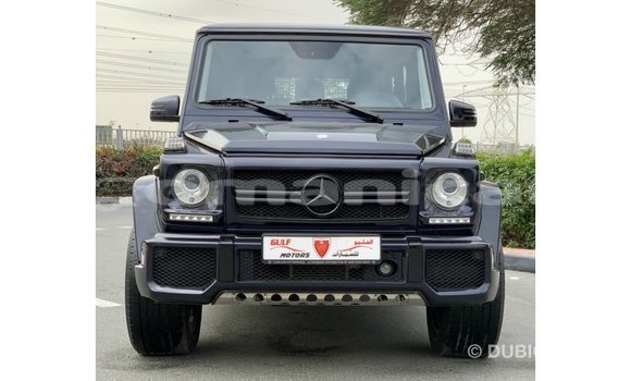 Buy Import Mercedes-Benz 190 Blue Car in Import - Dubai in Dhufar Buy Import Mercedes-Benz 190 Blue Car in Import - Dubai in Dhufar