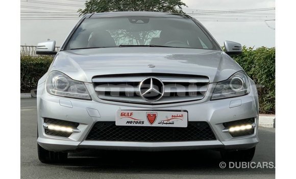 Buy Import Mercedes-Benz 190 Other Car in Import - Dubai in Dhufar Buy Import Mercedes-Benz 190 Other Car in Import - Dubai in Dhufar