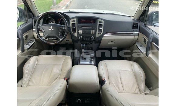 Buy Import Mitsubishi Pajero White Car in Import - Dubai in Dhufar Buy Import Mitsubishi Pajero White Car in Import - Dubai in Dhufar