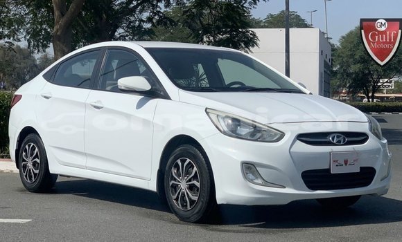 Buy Import Hyundai Accent White Car in Import - Dubai in Dhufar Buy Import Hyundai Accent White Car in Import - Dubai in Dhufar