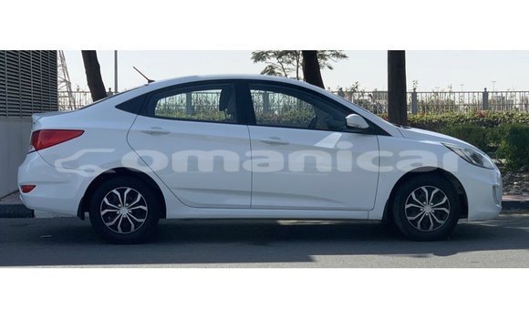Buy Import Hyundai Accent White Car in Import - Dubai in Dhufar Buy Import Hyundai Accent White Car in Import - Dubai in Dhufar