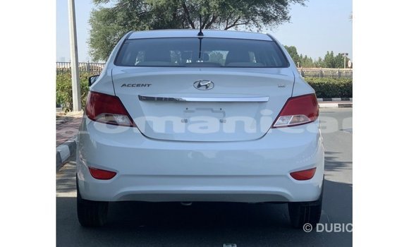 Buy Import Hyundai Accent White Car in Import - Dubai in Dhufar Buy Import Hyundai Accent White Car in Import - Dubai in Dhufar