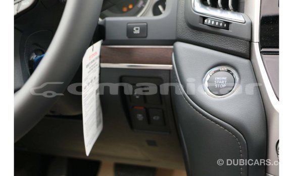 Buy Import Toyota Land Cruiser White Car in Import - Dubai in Dhufar Buy Import Toyota Land Cruiser White Car in Import - Dubai in Dhufar