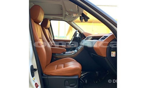 Buy Import Land Rover Range Rover White Car in Import - Dubai in Dhufar Buy Import Land Rover Range Rover White Car in Import - Dubai in Dhufar