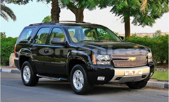 Buy Import Chevrolet Tahoe Black Car in Import - Dubai in Dhufar