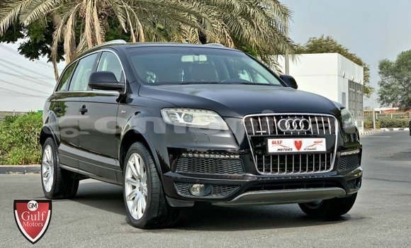 Buy Import Audi Q7 Black Car in Import - Dubai in Dhufar