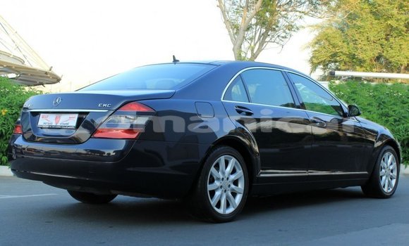 Buy Import Mercedes-Benz 200 Blue Car in Import - Dubai in Dhufar Buy Import Mercedes-Benz 200 Blue Car in Import - Dubai in Dhufar