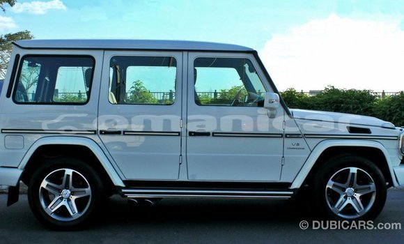 Buy Import Mercedes-Benz KOMPRESSOR White Car in Import - Dubai in Dhufar Buy Import Mercedes-Benz KOMPRESSOR White Car in Import - Dubai in Dhufar