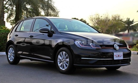 Buy Import Volkswagen Golf Black Car in Import - Dubai in Dhufar