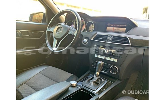 Buy Import Mercedes-Benz 200 Blue Car in Import - Dubai in Dhufar Buy Import Mercedes-Benz 200 Blue Car in Import - Dubai in Dhufar