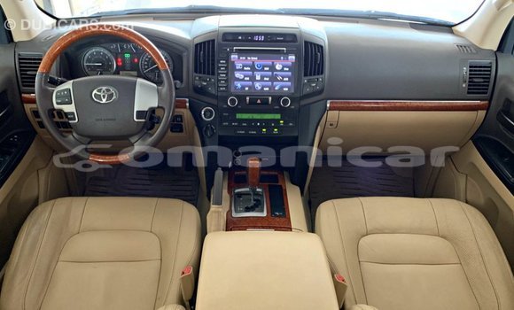 Buy Import Toyota Land Cruiser Black Car in Import - Dubai in Dhufar Buy Import Toyota Land Cruiser Black Car in Import - Dubai in Dhufar