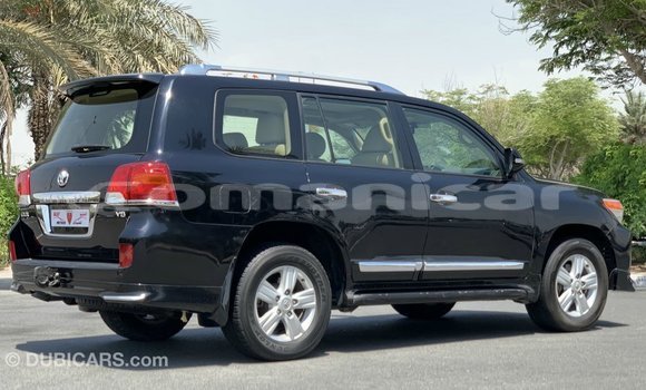 Buy Import Toyota Land Cruiser Black Car in Import - Dubai in Dhufar Buy Import Toyota Land Cruiser Black Car in Import - Dubai in Dhufar