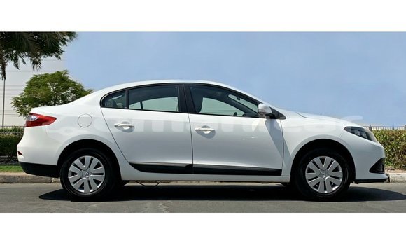 Buy Import Renault Fluence White Car in Import - Dubai in Dhufar Buy Import Renault Fluence White Car in Import - Dubai in Dhufar