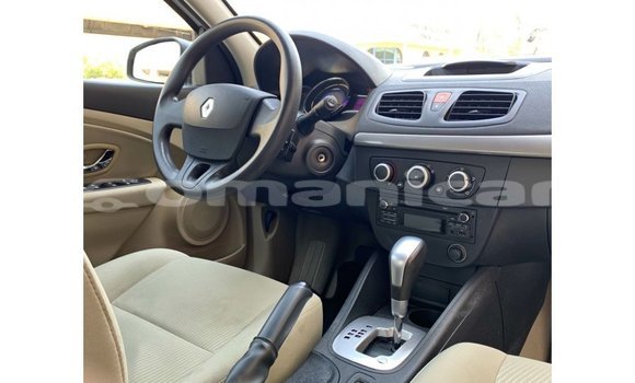 Buy Import Renault Fluence White Car in Import - Dubai in Dhufar Buy Import Renault Fluence White Car in Import - Dubai in Dhufar