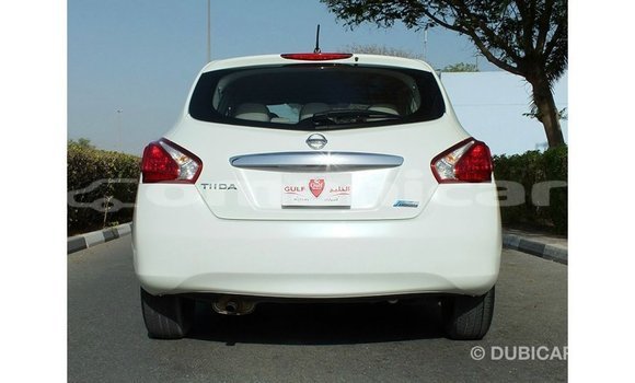 Buy Import Nissan Tiida White Car in Import - Dubai in Dhufar Buy Import Nissan Tiida White Car in Import - Dubai in Dhufar