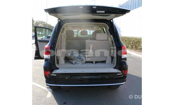 Buy Import Toyota Land Cruiser Black Car in Import - Dubai in Dhufar Buy Import Toyota Land Cruiser Black Car in Import - Dubai in Dhufar