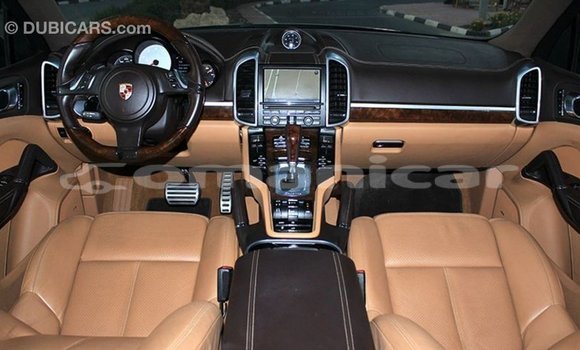 Buy Import Porsche Cayenne Other Car in Import - Dubai in Dhufar Buy Import Porsche Cayenne Other Car in Import - Dubai in Dhufar