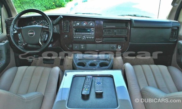 Buy Import GMC Acadia Other Car in Import - Dubai in Dhufar Buy Import GMC Acadia Other Car in Import - Dubai in Dhufar