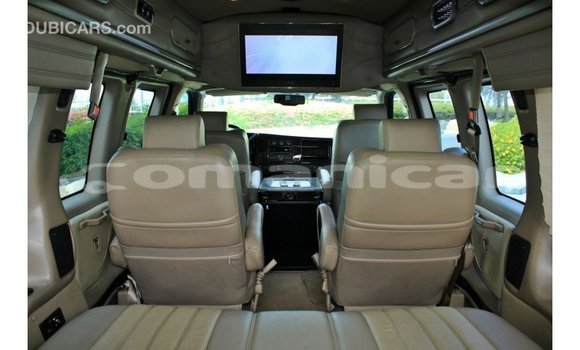 Buy Import GMC Acadia Other Car in Import - Dubai in Dhufar Buy Import GMC Acadia Other Car in Import - Dubai in Dhufar