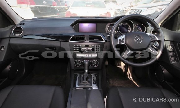 Buy Import Mercedes-Benz 200 White Car in Import - Dubai in Dhufar Buy Import Mercedes-Benz 200 White Car in Import - Dubai in Dhufar