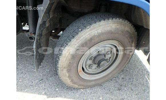 Buy Import Toyota 4Runner Blue Car in Import - Dubai in Dhufar Buy Import Toyota 4Runner Blue Car in Import - Dubai in Dhufar