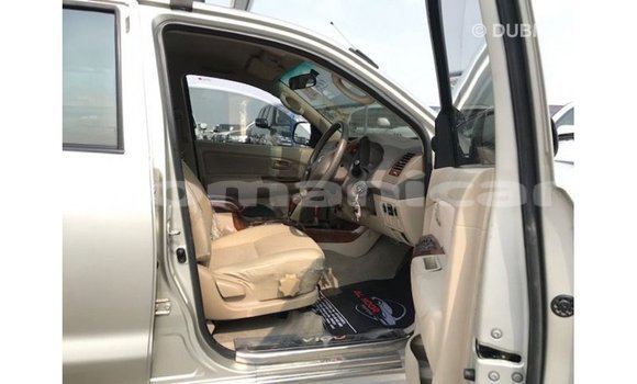 Buy Import Toyota Hilux Other Car in Import - Dubai in Dhufar Buy Import Toyota Hilux Other Car in Import - Dubai in Dhufar