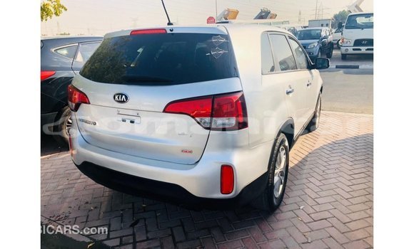 Buy Import Kia Sorento Other Car in Import - Dubai in Dhufar Buy Import Kia Sorento Other Car in Import - Dubai in Dhufar