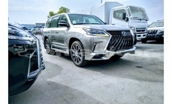 Buy Import Lexus LX Other Car in Import - Dubai in Dhufar Buy Import Lexus LX Other Car in Import - Dubai in Dhufar