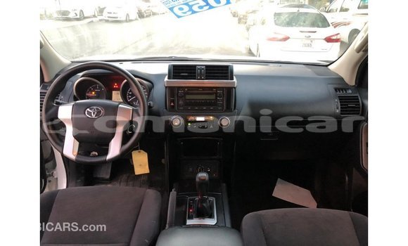Buy Import Toyota Prado White Car in Import - Dubai in Dhufar Buy Import Toyota Prado White Car in Import - Dubai in Dhufar